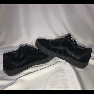 Velvet Old Skool Vans